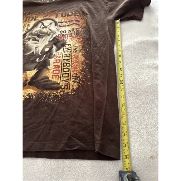 Vintage Brown And Yellow Graphic Disneyland Grumpy Dwarf T-shirt - Picture 8 of 9